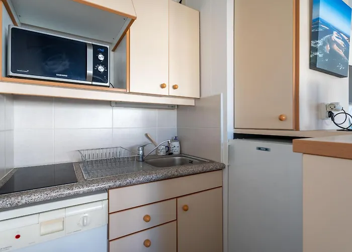 Apartment Calme Proche Avec Parking Securise Et Balcon - - Fr-1-319-547 Arcachon